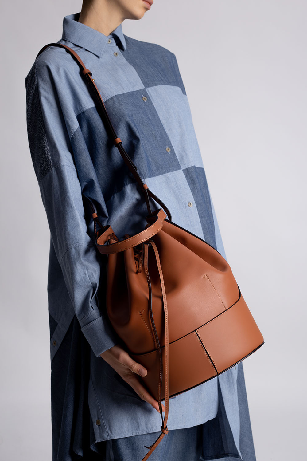 Loewe ‘Balloon’ shoulder bag